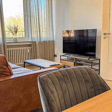 Apartment Duesseltal Messe 100Qm Düsseldorf Buitenkant foto